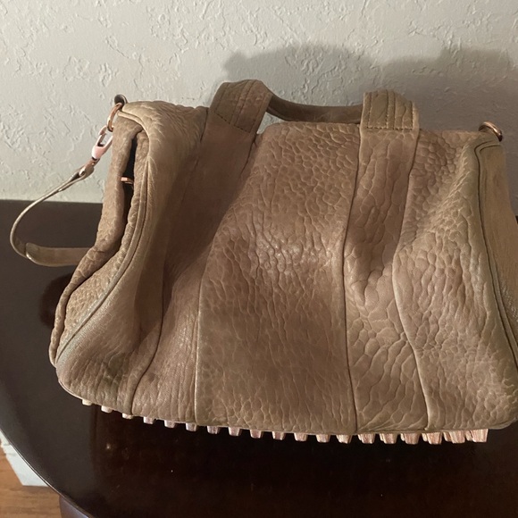 ALEXANDER WANG large Rocco Latte Bag Rosegold Hardware Long Strap  Perfect - Picture 13 of 16